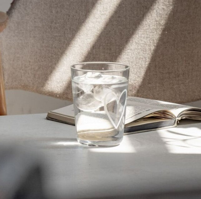 Verre - grand coeur blanc