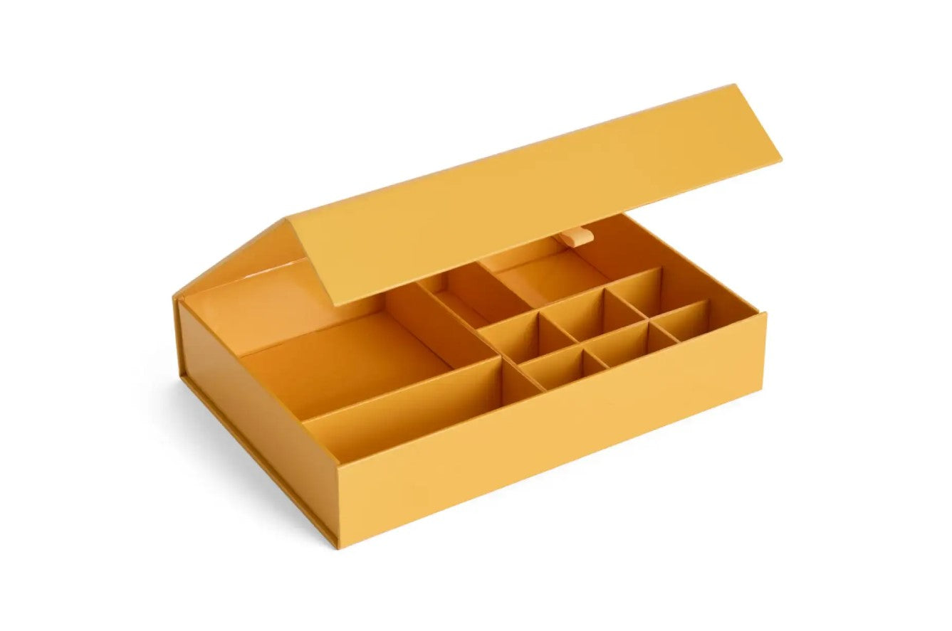 Colour storage - boîte à bijoux - egg yolk