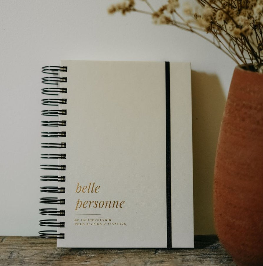 Carnet "Belle Personne: se (re)découvrir pour s'aimer davantage"