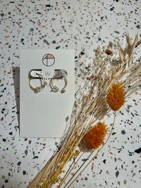 Boucles d'oreilles - or - anneau mini perle
