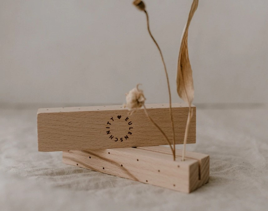 Porte carte et fleur séchée - petits pois