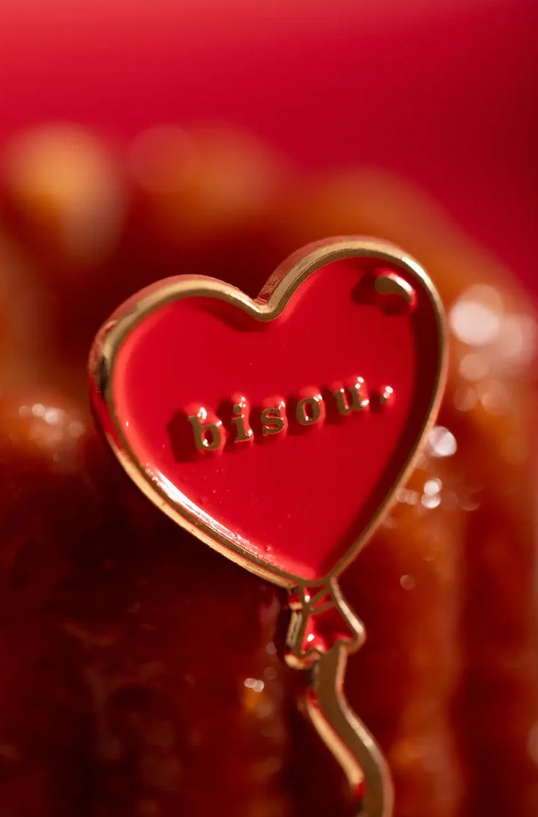 Pin's - Bisou