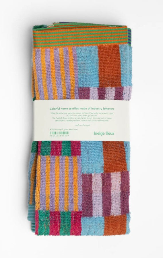 Guest Towel Duo - tulip quilt - 102