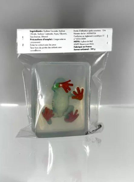 Savon transparent artisanal avec figurine - Grenouille