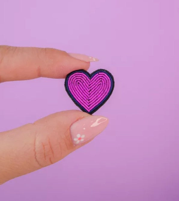 Broche - Love always