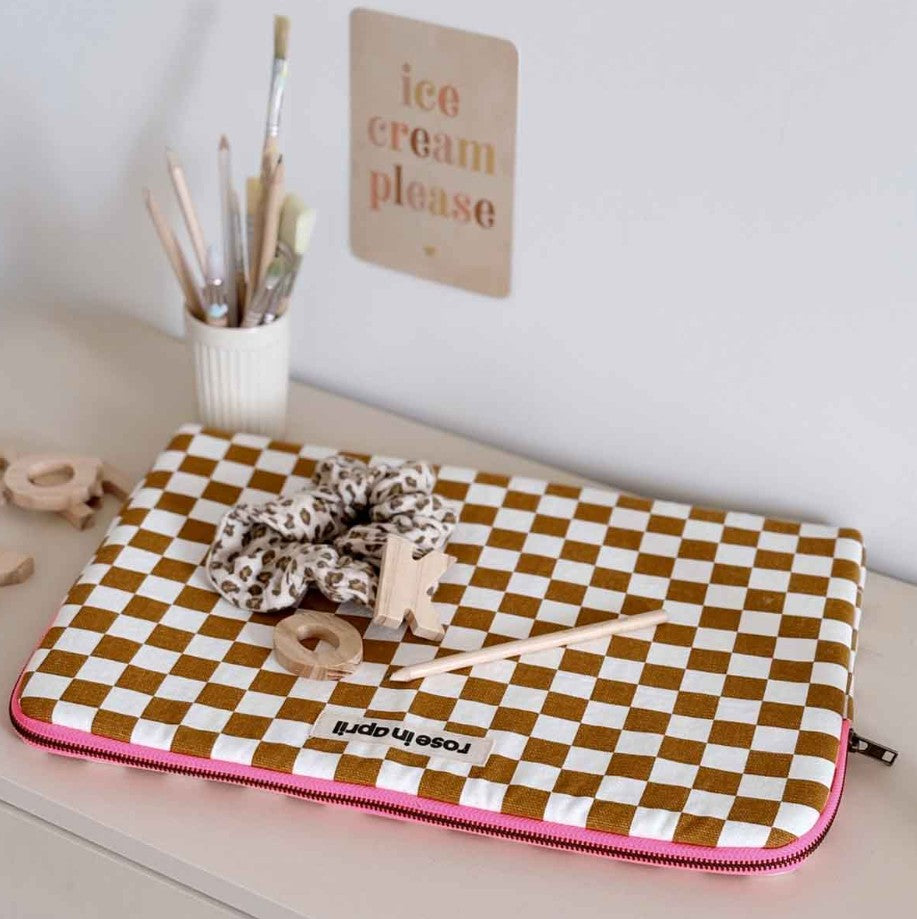 Pochette d'ordinateur Maya 15"/16" - Damier - Caramel