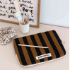 Pochette iPad Anouk - Rayures - Noir / cumin