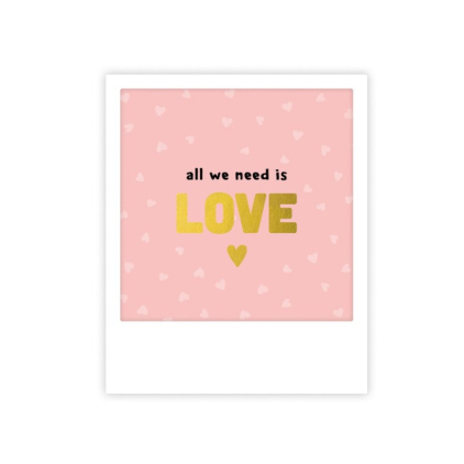 Mini carte postale - All we need is love heart - MP0541EN