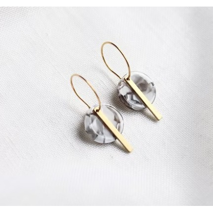 Boucles d'oreilles Lore acetate rose et laiton doré - F020