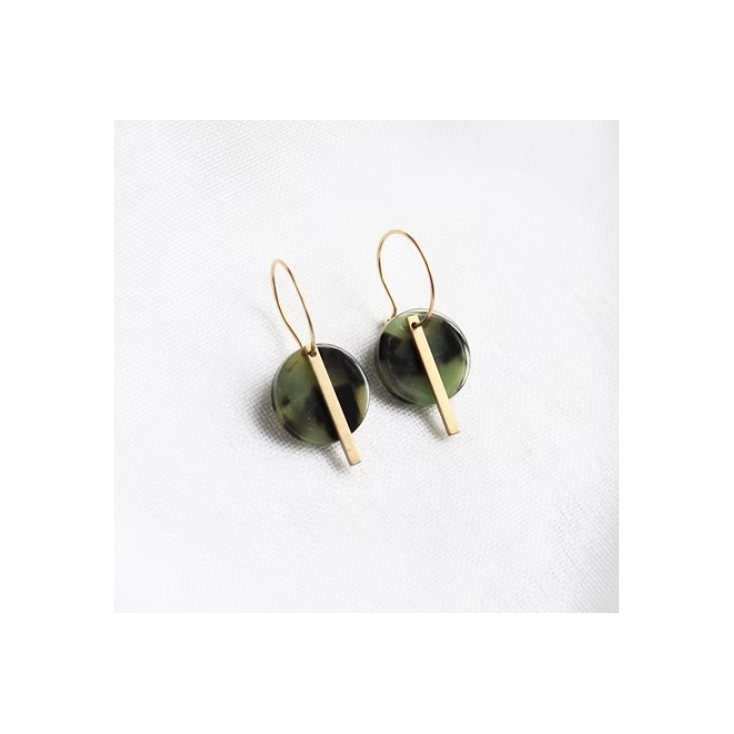 Boucles d'oreilles Lore acetate kaki noiret laiton doré
