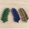 Pin's en feutrine - branche de pin - doré