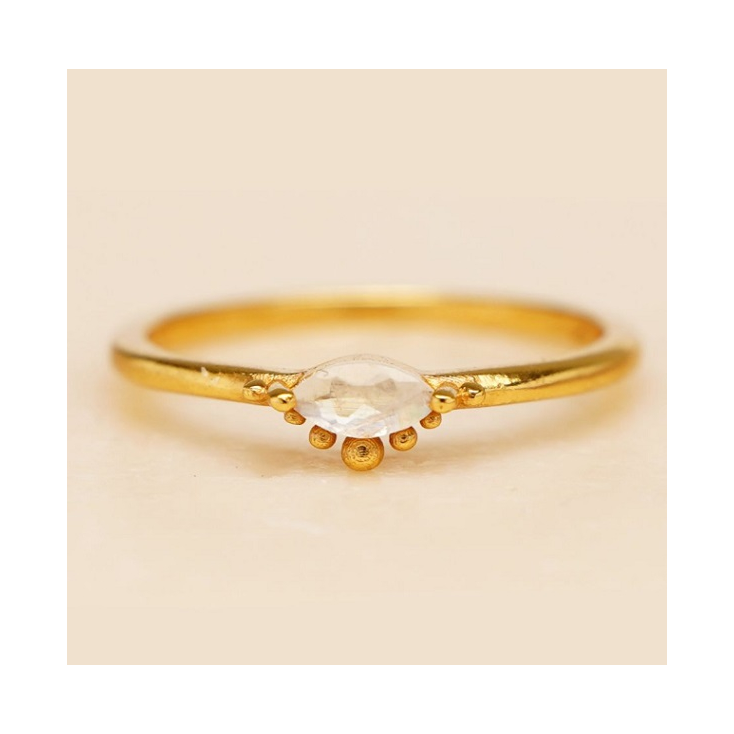 Ring white moonstone 2,5x5mm single dots gem 4276-GB-1-054