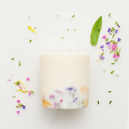 Soy wax candle - 515ml - Wild flowers with rose fragrance