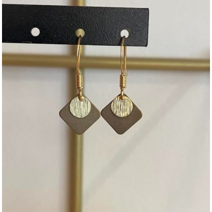 Boucle d'oreille en laiton-paris