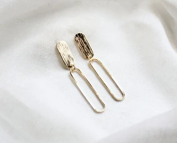 Boucles d'oreilles Jaëlle laiton doré - F065