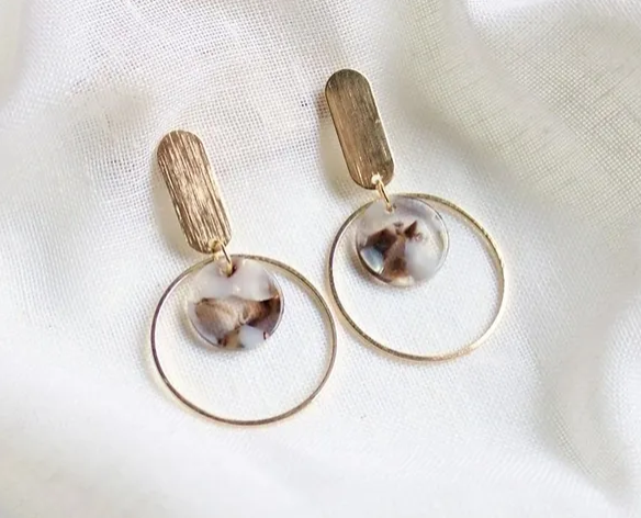 Boucles d'oreilles Milou acetate marron et gris - E035