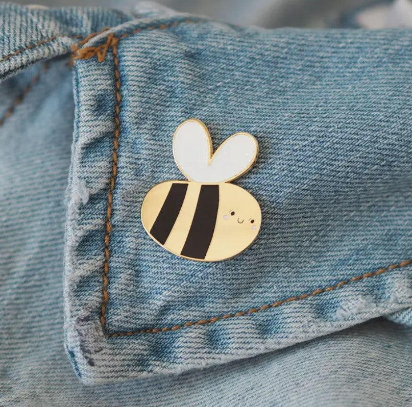 Broche en émail - Abeille