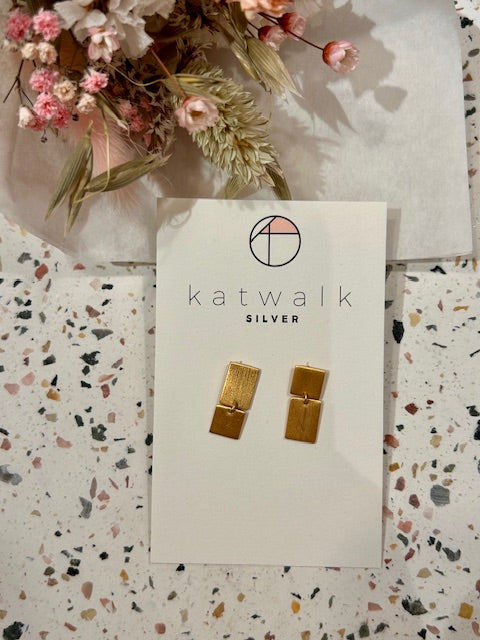 Boucles d'oreilles asymétriques - or - rectangle et carré
