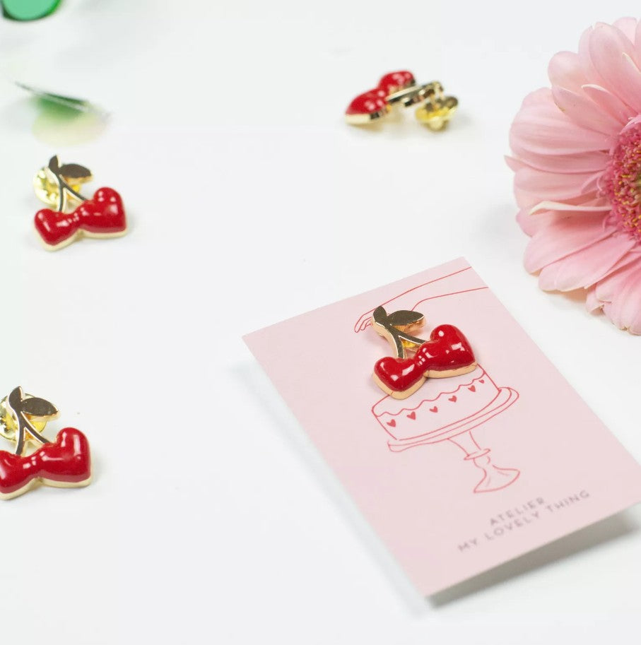 Pin's - Belles de Mai - Cerise