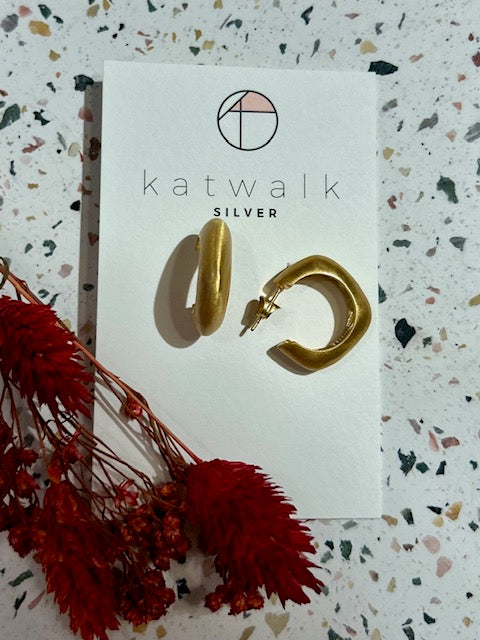 Boucles d'oreilles - messing - créoles épaisses carré arrondi - medium