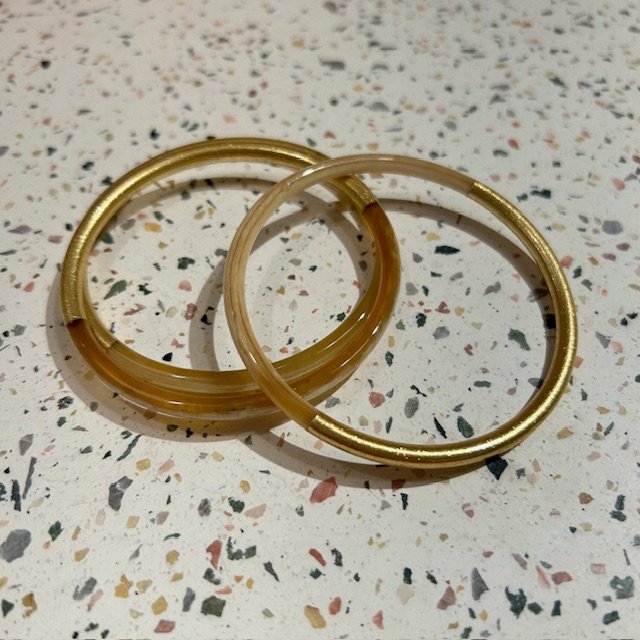 Bracelet en corne - fin - or