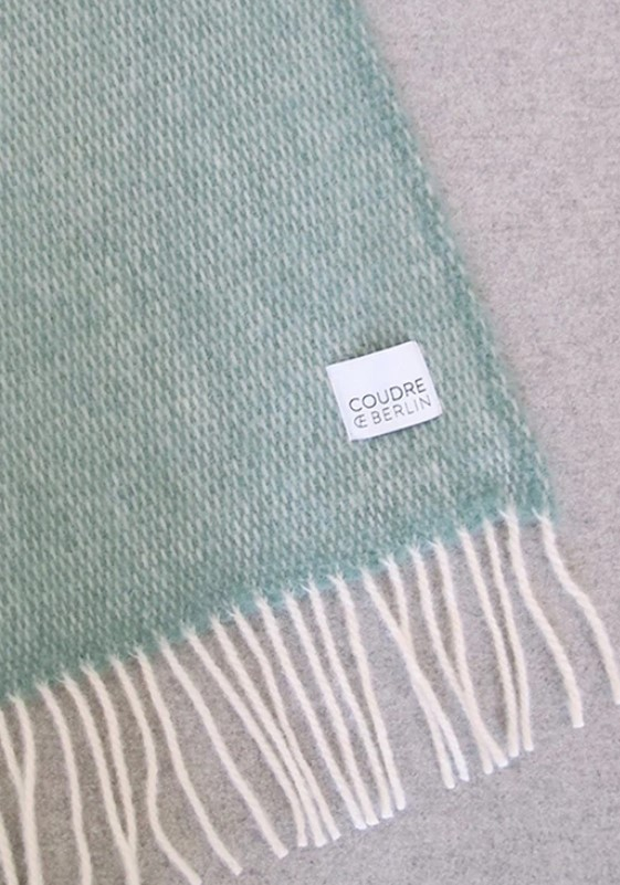 Wool blanket - Pick stitch - greenstone