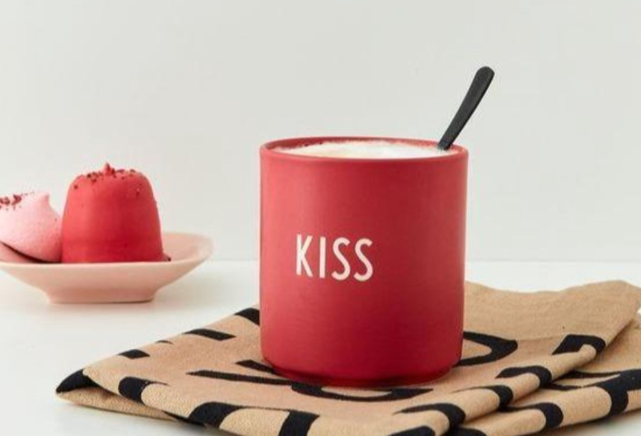 Favourite cup - Kiss