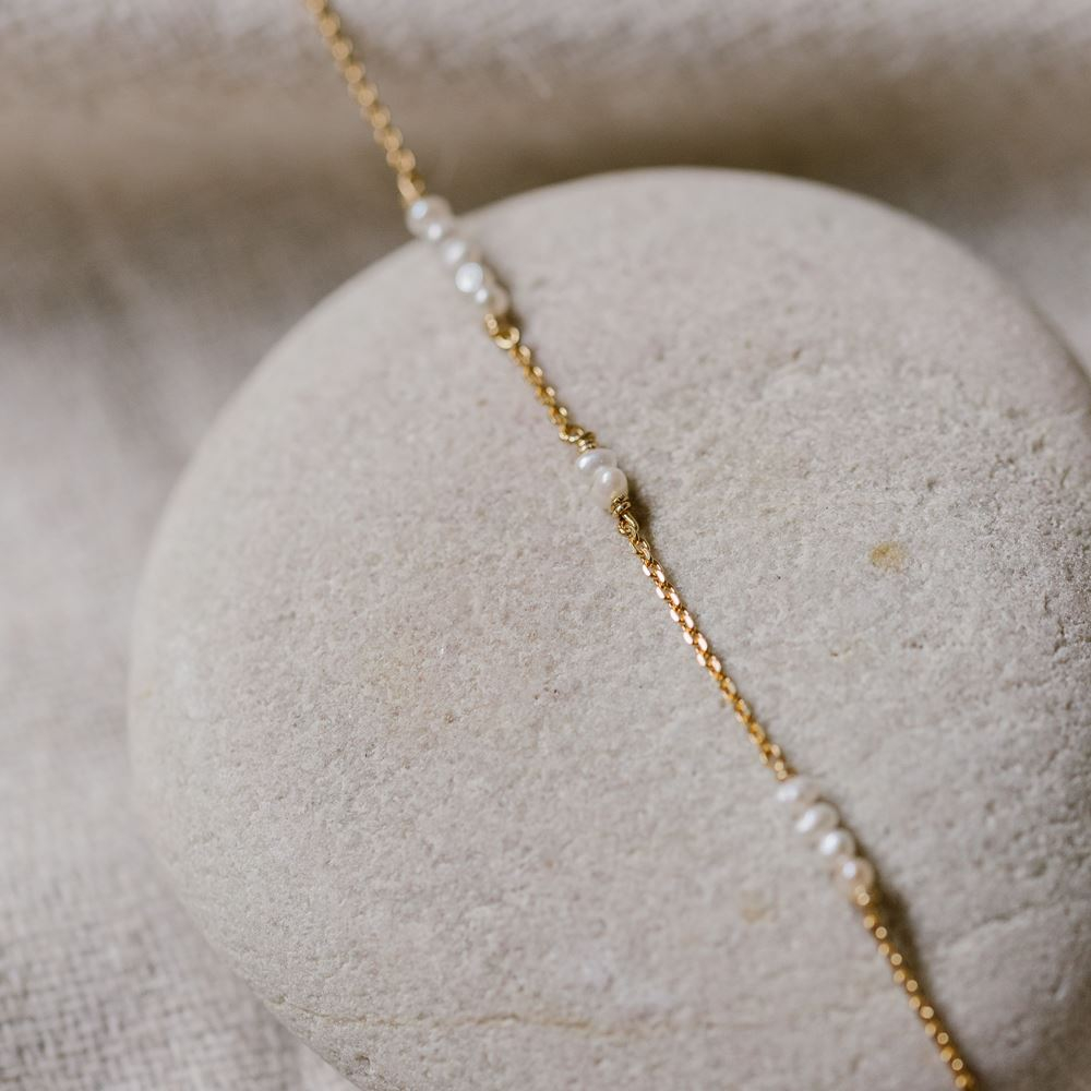 Collier 10851 Uma plaqué or - Perle d'eau douce - Amulette