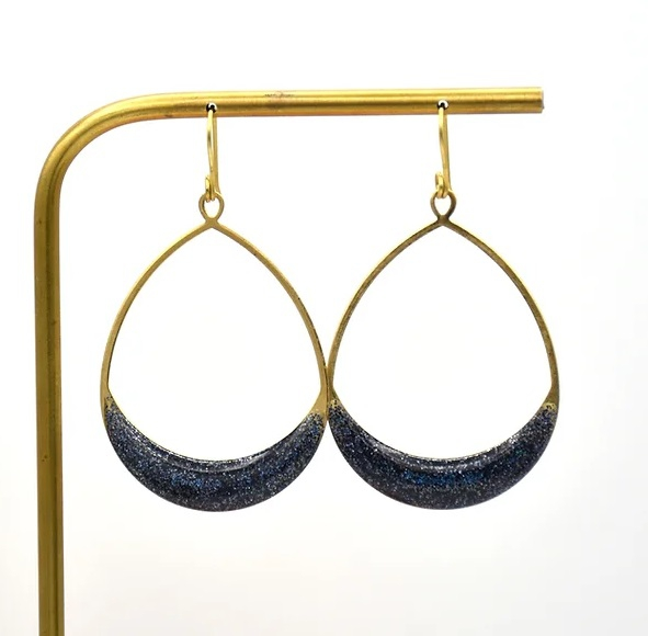 Boucles d'oreilles Vayla - Fête - Paillettes foncées