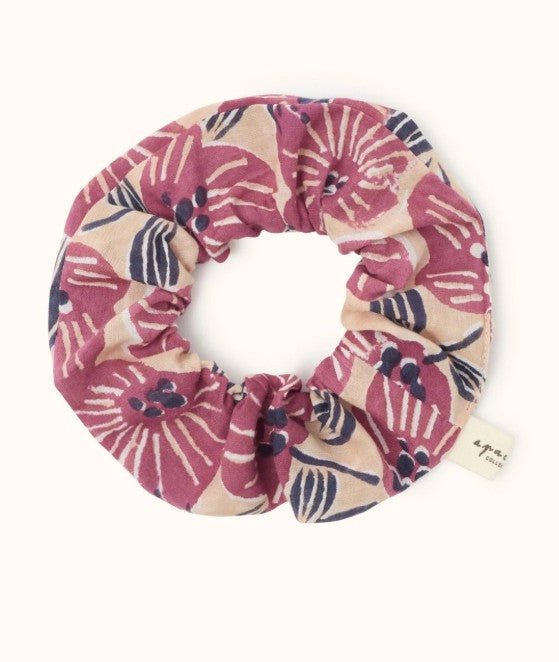 Big Chouchou Manju - Amaryllis - Macadamia Cherry