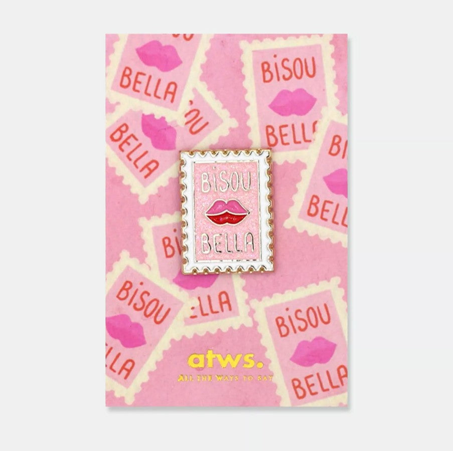 Pin's - Bisou bella