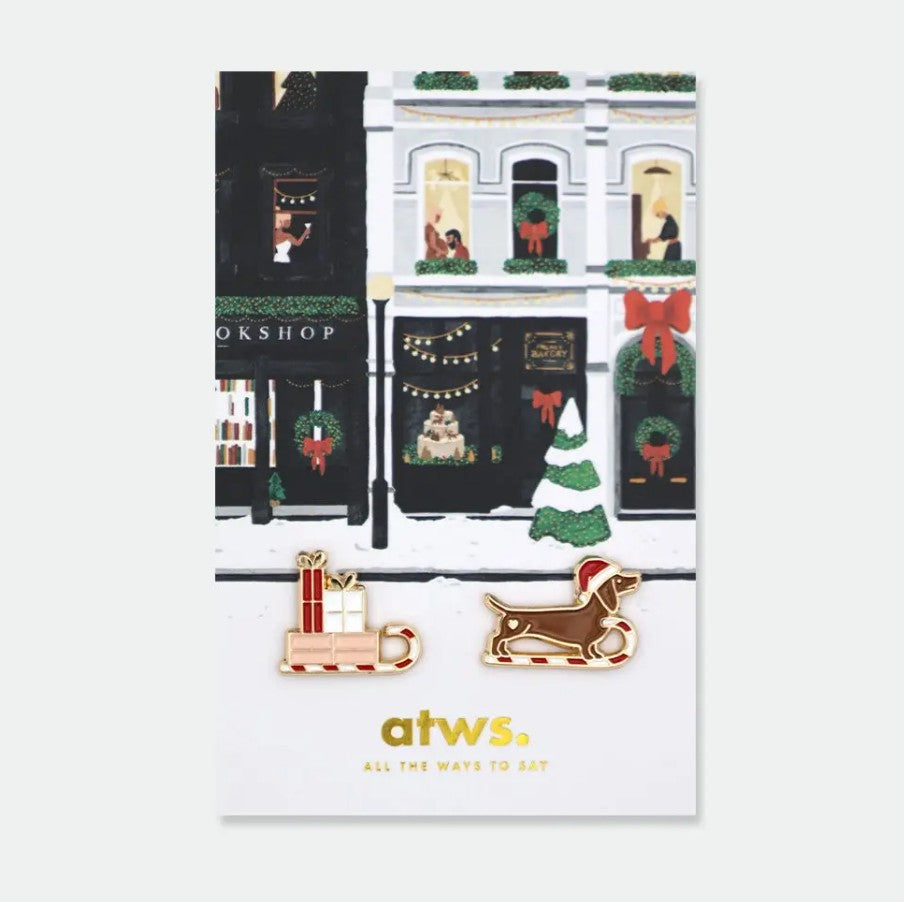 Duo de pin's - Santa is a dog