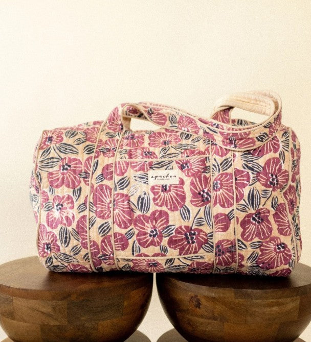 Sac Buddha - Amaryllis - Macadamia Cherry