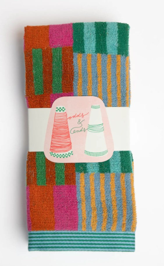 Guest Towel Duo - tulip quilt - 102