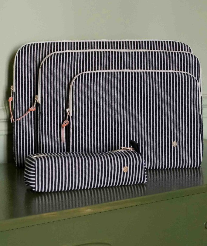 Housse Ordinateur 15-16 pouces - Basile caviar