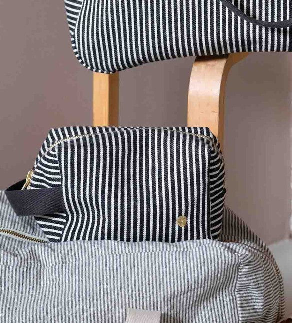 Pouch cube déperlant Basile Caviar PM