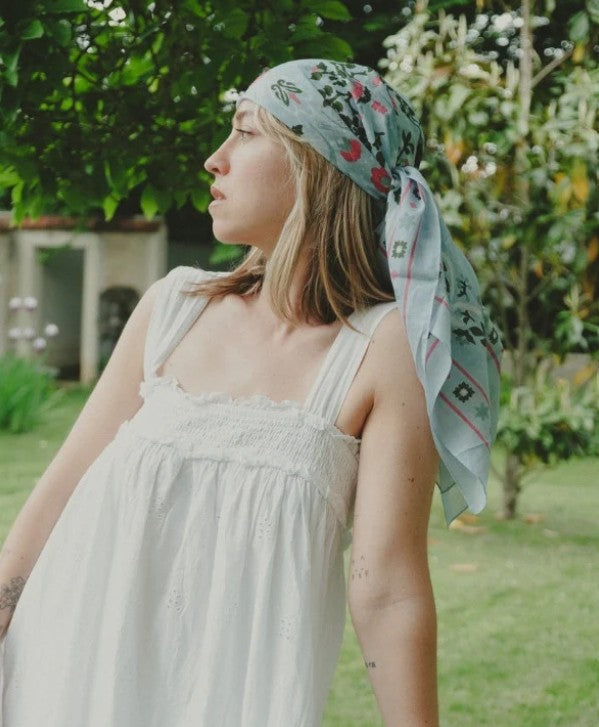 Foulard secret garden coton - ciel