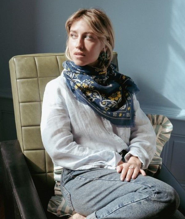 Foulard Secret Garden laine/soie- navy