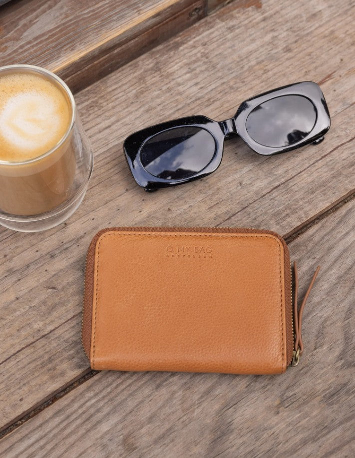 Robbie Wallet - Wild Oak Soft Grain Leather