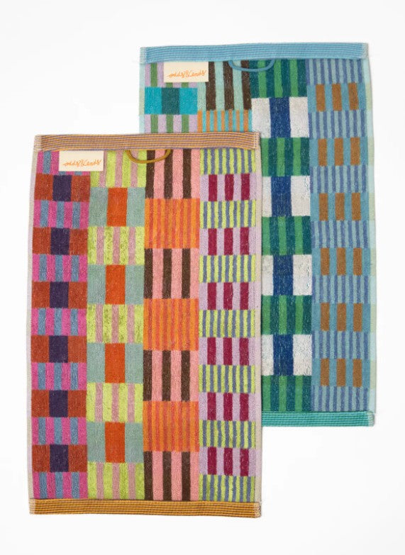 Guest Towel Duo - tulip quilt - 83