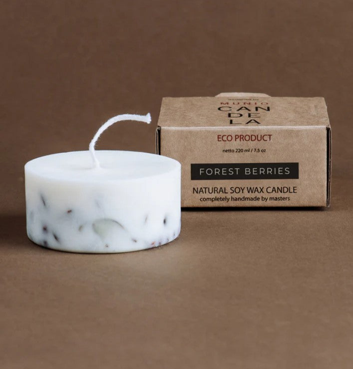 Soy wax candle - 220ml - Forest berries